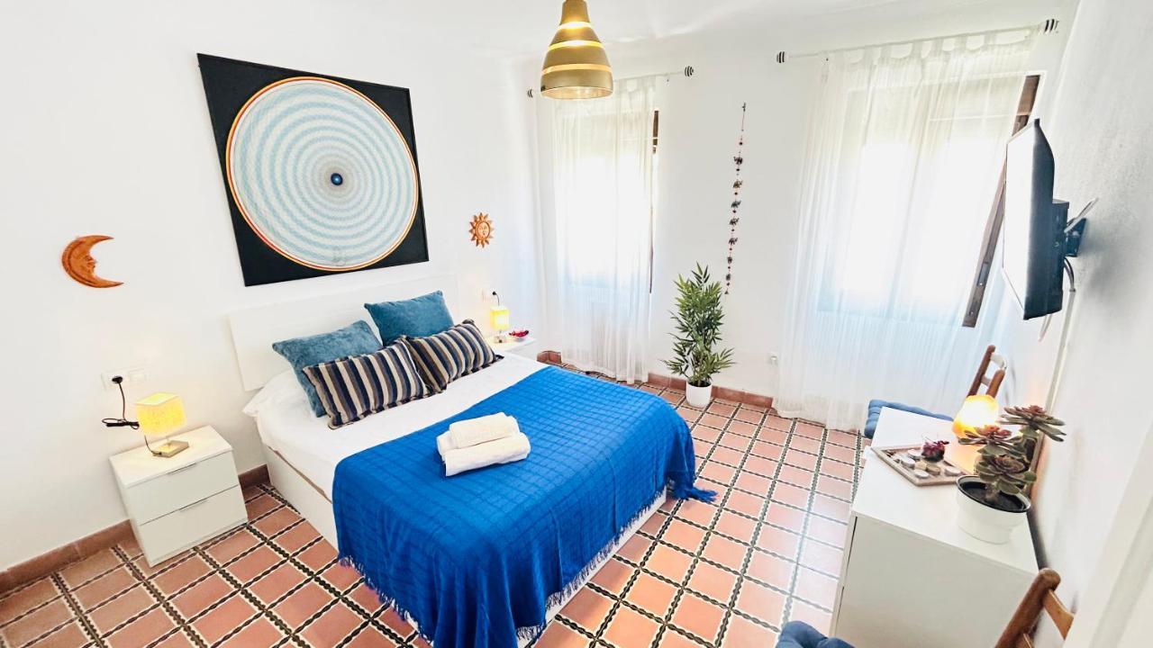 Cozy Town House With Terrace And Free Wifi Villa Ronda Ngoại thất bức ảnh